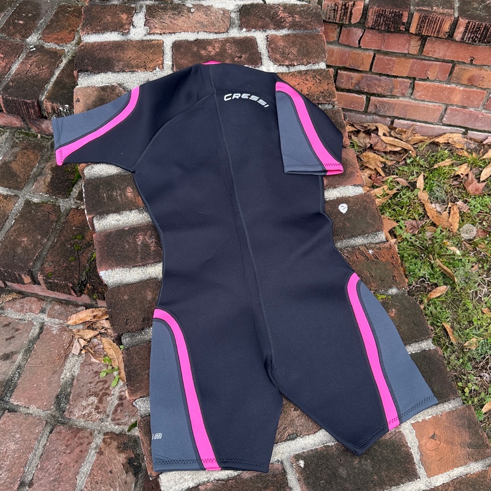 Cressi "Playa" Black and Pink one piece wetsuit Size 4 - Picture 5 of 6